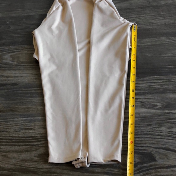 Abercrombie and Fitch Soft Matte Seamless Bodysuit Nude Mock Neck Long Sleeve - Picture 14 of 14